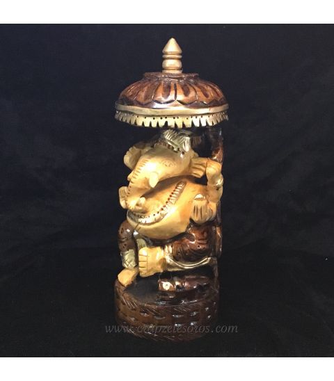 Ganesha tallada a mano en madera de la India