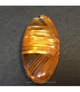 Excelente pieza de Cuarzo con Rutilo oro de Brasil en talla cabujón