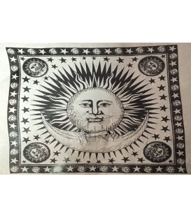 Tapiz Sol Luna y Estrellas con flecos en bordes realizado en algodón 