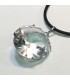 Cuarzo hialino de Brasil talla diamante en colgante de plata de ley