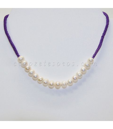 Perlas naturales cultivadas en gargantilla de macramé ajustable