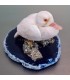 Pato tallado en Cobaltocalcita, ópalo rosa, pirita y ágata de Perú