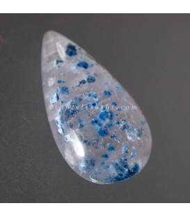 Gota de Cuarzo con Apatitos azules gestados en su interior