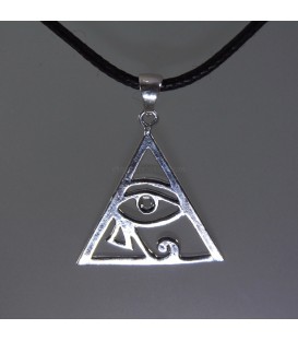 Ojo de Horus y piramide en colgante de plata de ley
