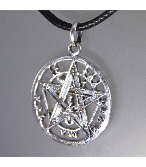 Pentagramatón o Tetragramatón en colgante de plata de ley