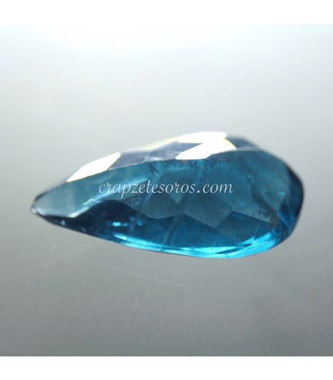 Espectacular Fluorita azul talla gota de Brasil