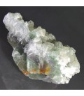 Fluorita arcoiris cristalizada de China.