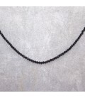 Espinelas negras facetadas de 2mm en collar y plata de ley