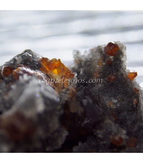 Esfalerita Blenda caramelo en matriz de Hunan