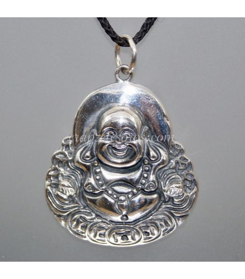 Nácar tallado con imágen de Buda Hotei en colgante de plata de ley