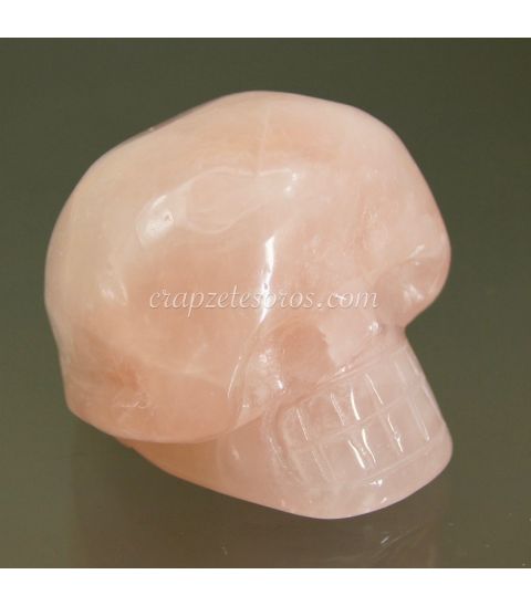 Cuarzo rosa tallado en forma de Calavera