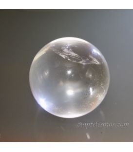 Cuarzo hialino o cristal de roca en esfera de 40mm