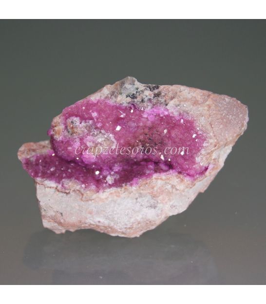 Minerales en cajita de 4x4. Serie rosa. — litosphera