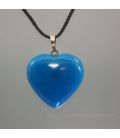 Ágata azul corazón en colgante de metal