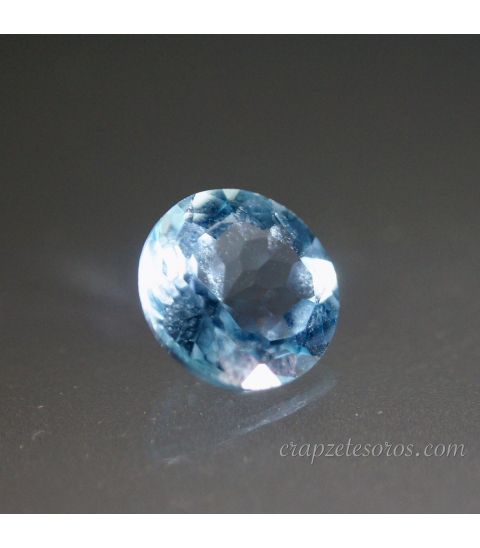 Topacio azul gema facetada de Pakistán de 4.3 quilates