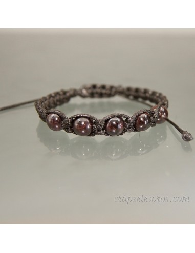 Granates esferas de 8mm en pulsera de macrame