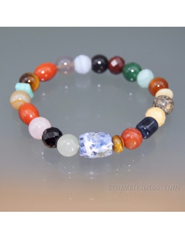 Surtido de minerales en pulsera elástica