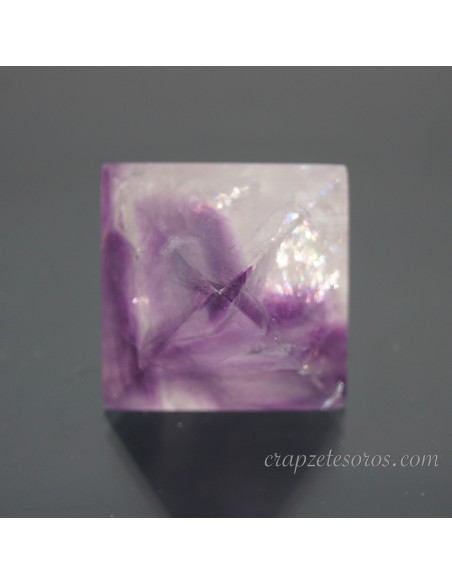 Octaedro de Fluorita bicolor de 46mm