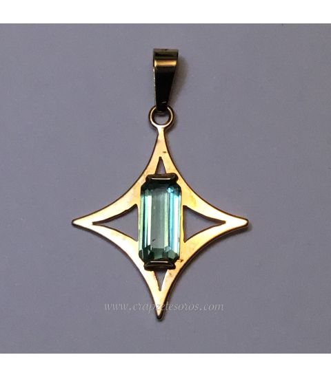 Turmalina Verdelita gema montada en colgante estrella de oro de ley